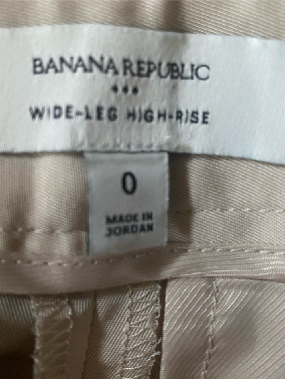 Banana Republic-Wide Leg High-Rise Pants in Beige - Picture 5 of 6